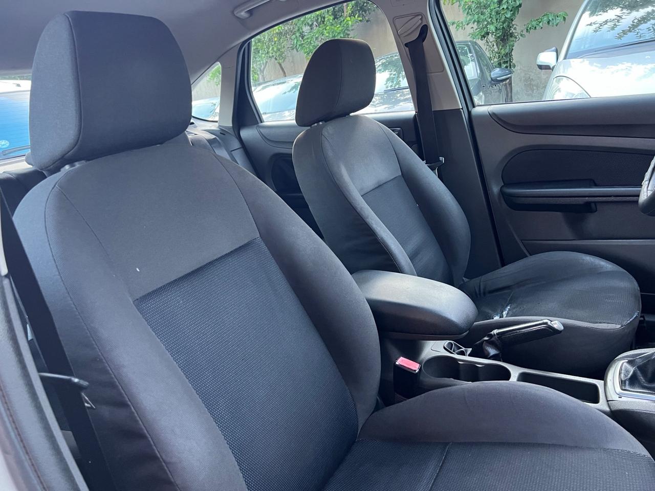Ford Focus 1.6 TDCi (90CV)