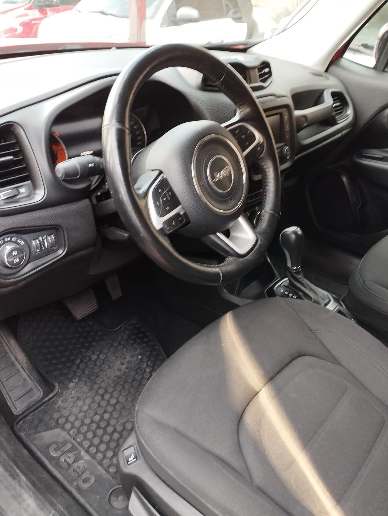 Jeep Renegade 1.6 Mjt DDCT 120 CV Limited