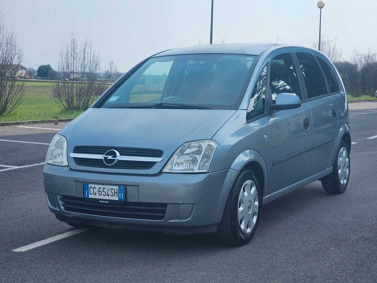 Opel Meriva 1.7 DIESEL OK PER NEOPATENTATI