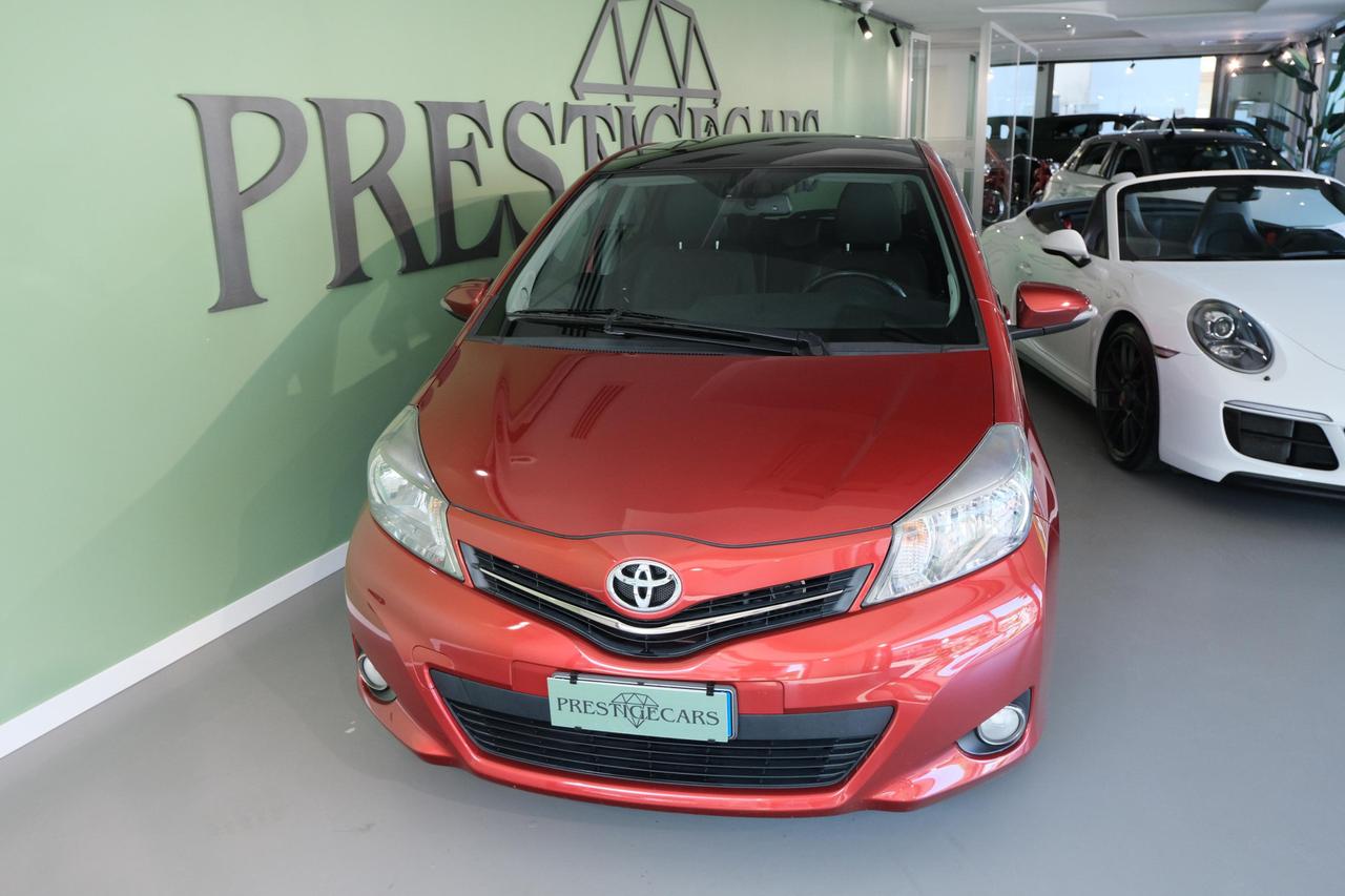 Toyota Yaris 5 Porte YARIS 1.4 D-4D LOUNGE