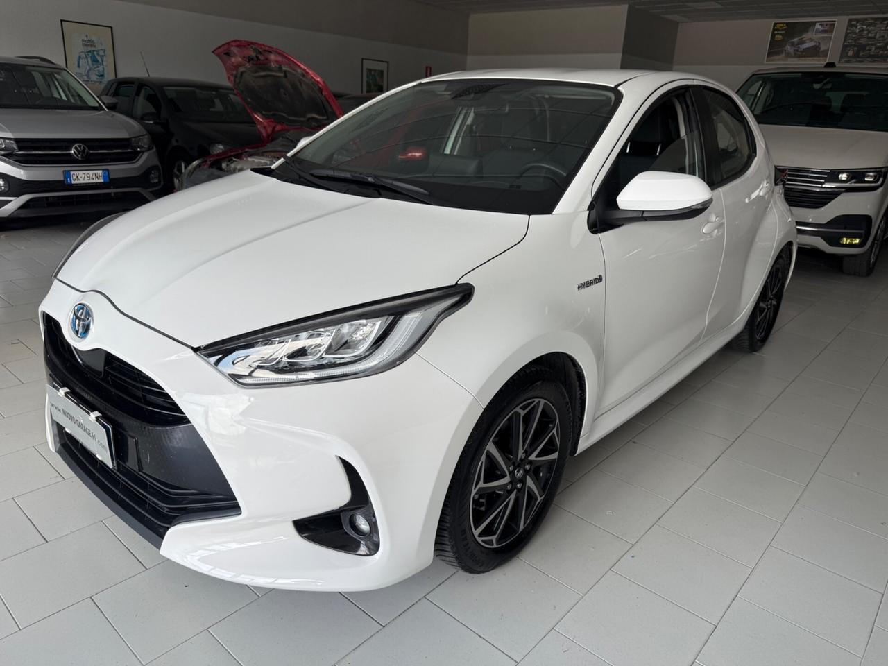 Toyota Yaris 1.5 Hybrid 5 porte Trend