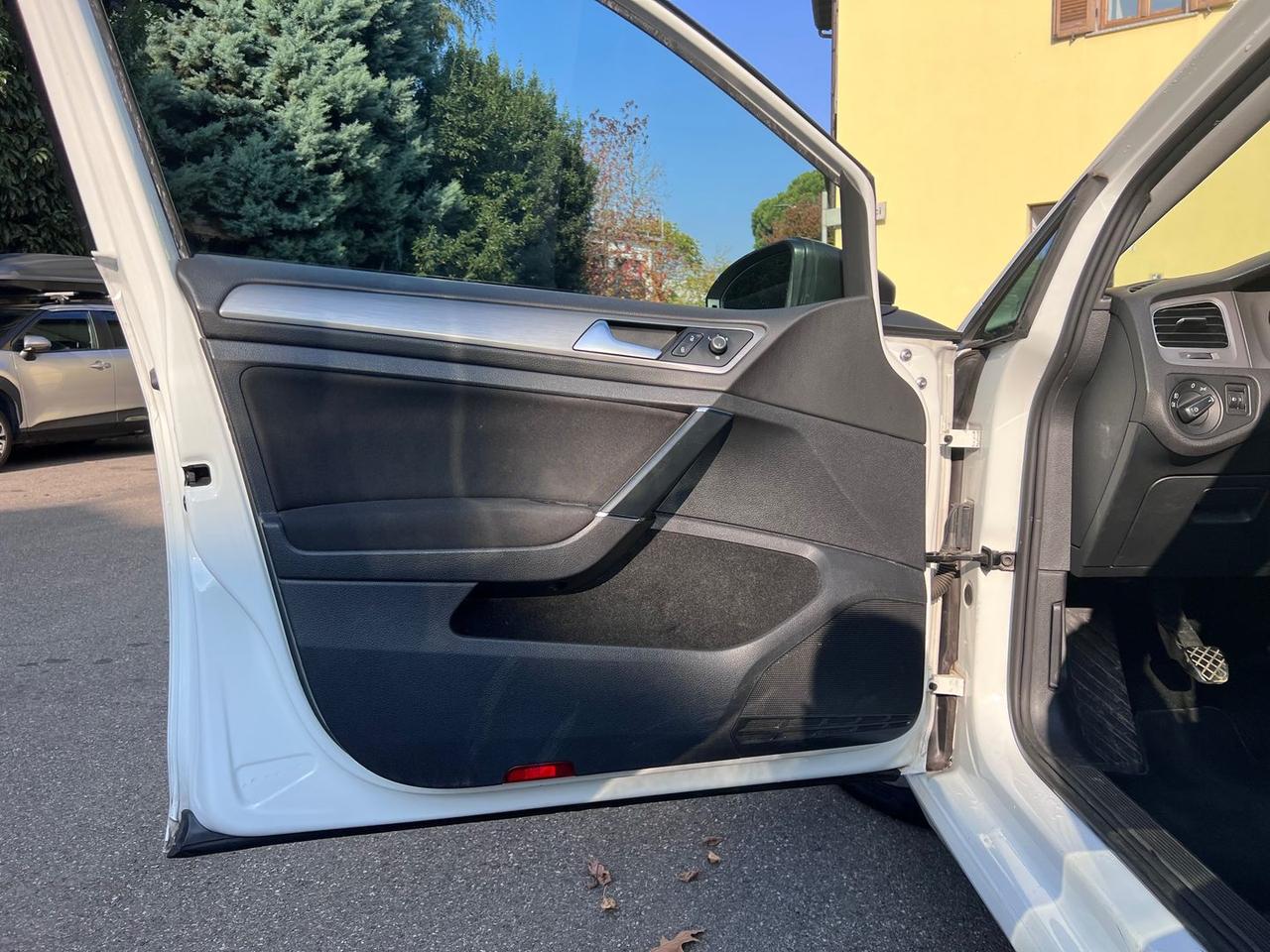 Volkswagen Golf 1.6 TDI BlueMotion Comfortli #7769