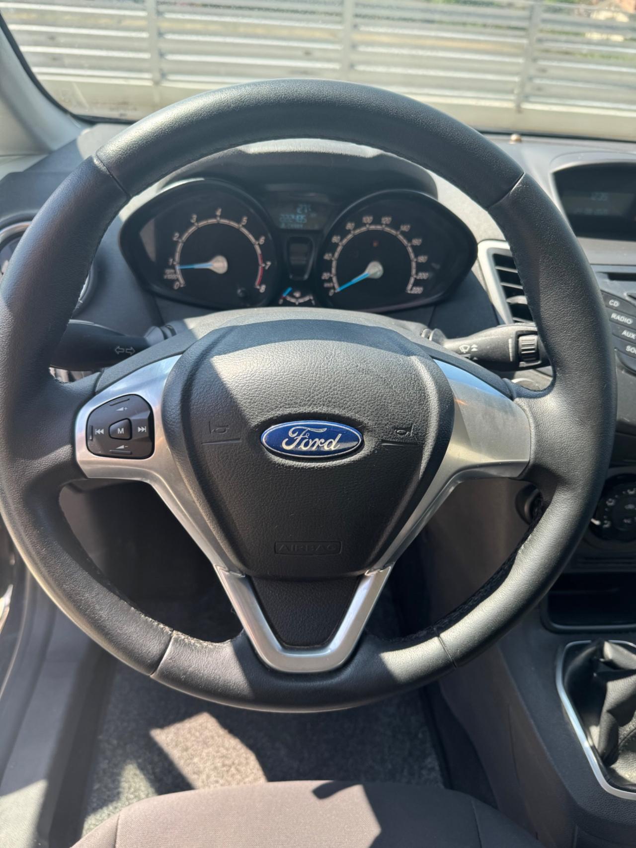 Ford Fiesta 1.4 5 porte Bz.- GPL