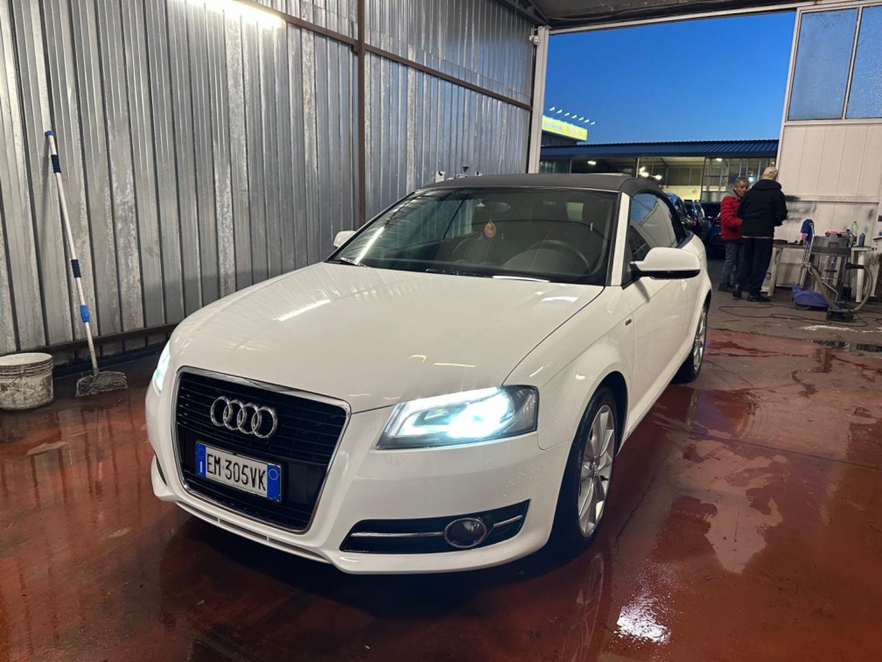 Audi A3 Cabrio 1.6 TDI 105 CV CR Ambition NEOPATENTATI