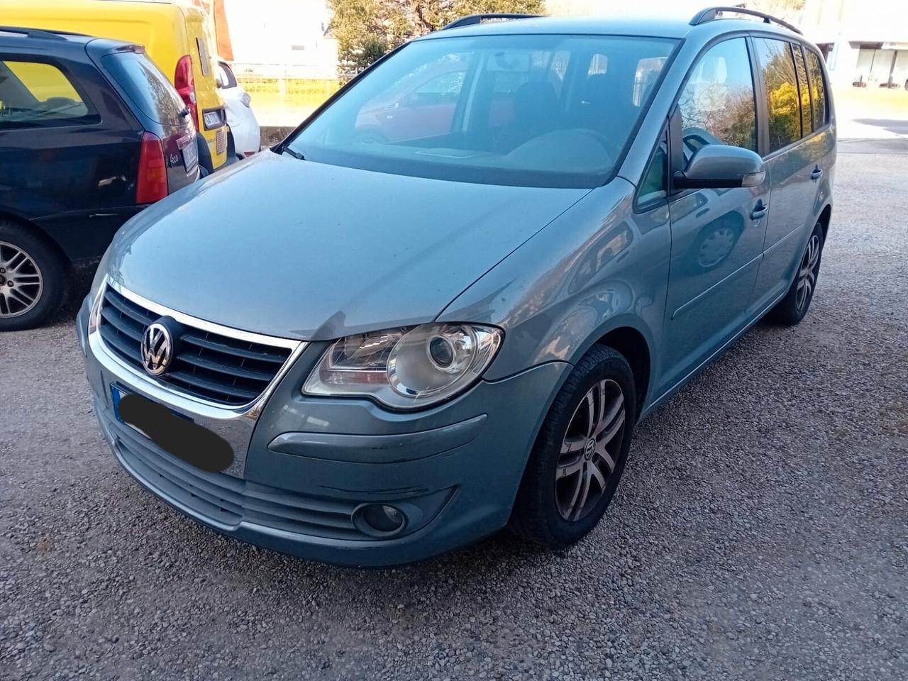 Volkswagen Touran 1.6 Trendline Bifuel G