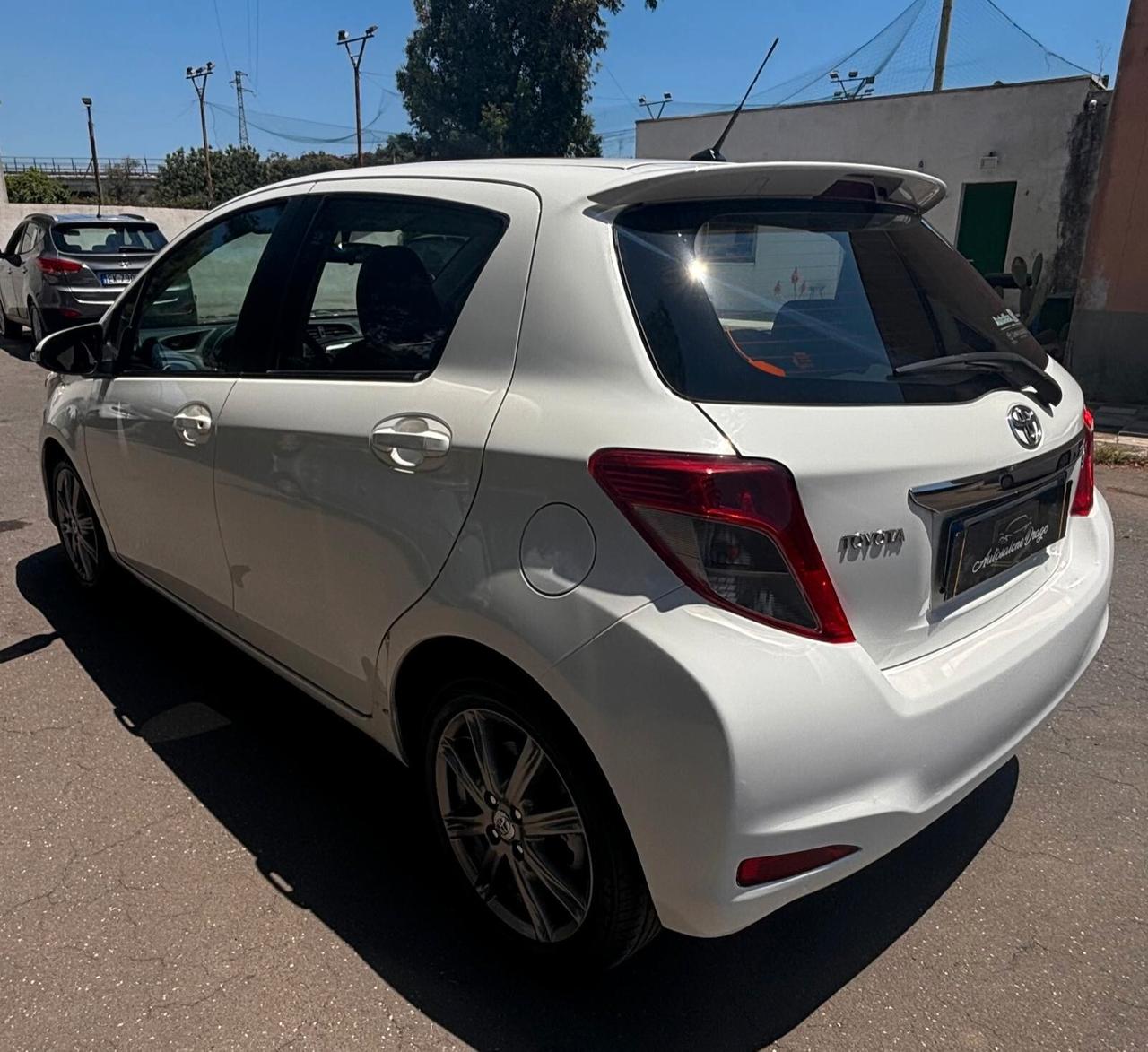 Toyota Yaris 1.4 D-4D 5 porte Lounge