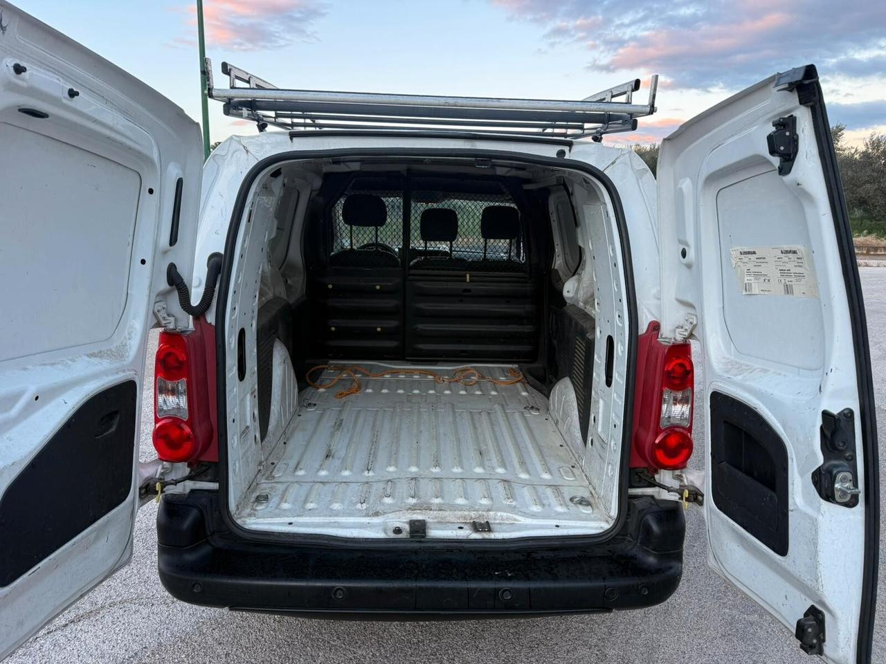 Peugeot Partner 1.6 HDi 90CV L2 3 posti