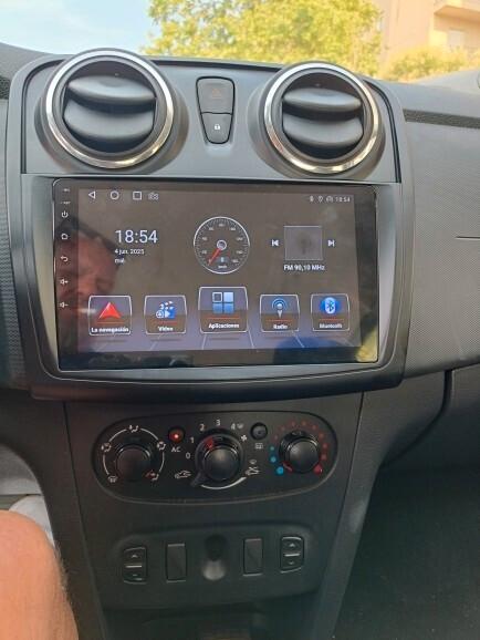 Dacia Sandero 1.2-2014-Distr Ok-CarPlay Nuovo!!