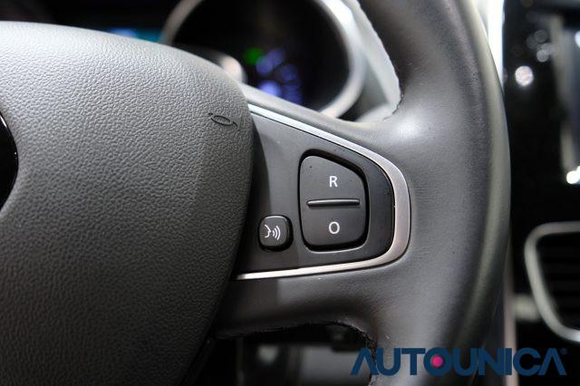 RENAULT Clio TCe 12V 75 CV 5 PORTE MOSCHINO ZEN FULL LED