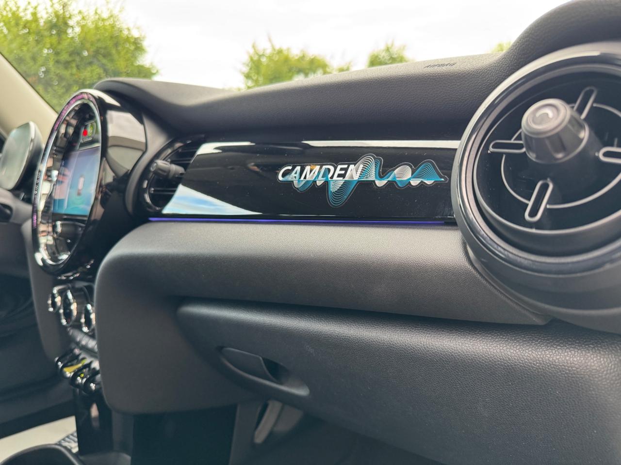 Mini Full Electric Cooper SE Camden Edition