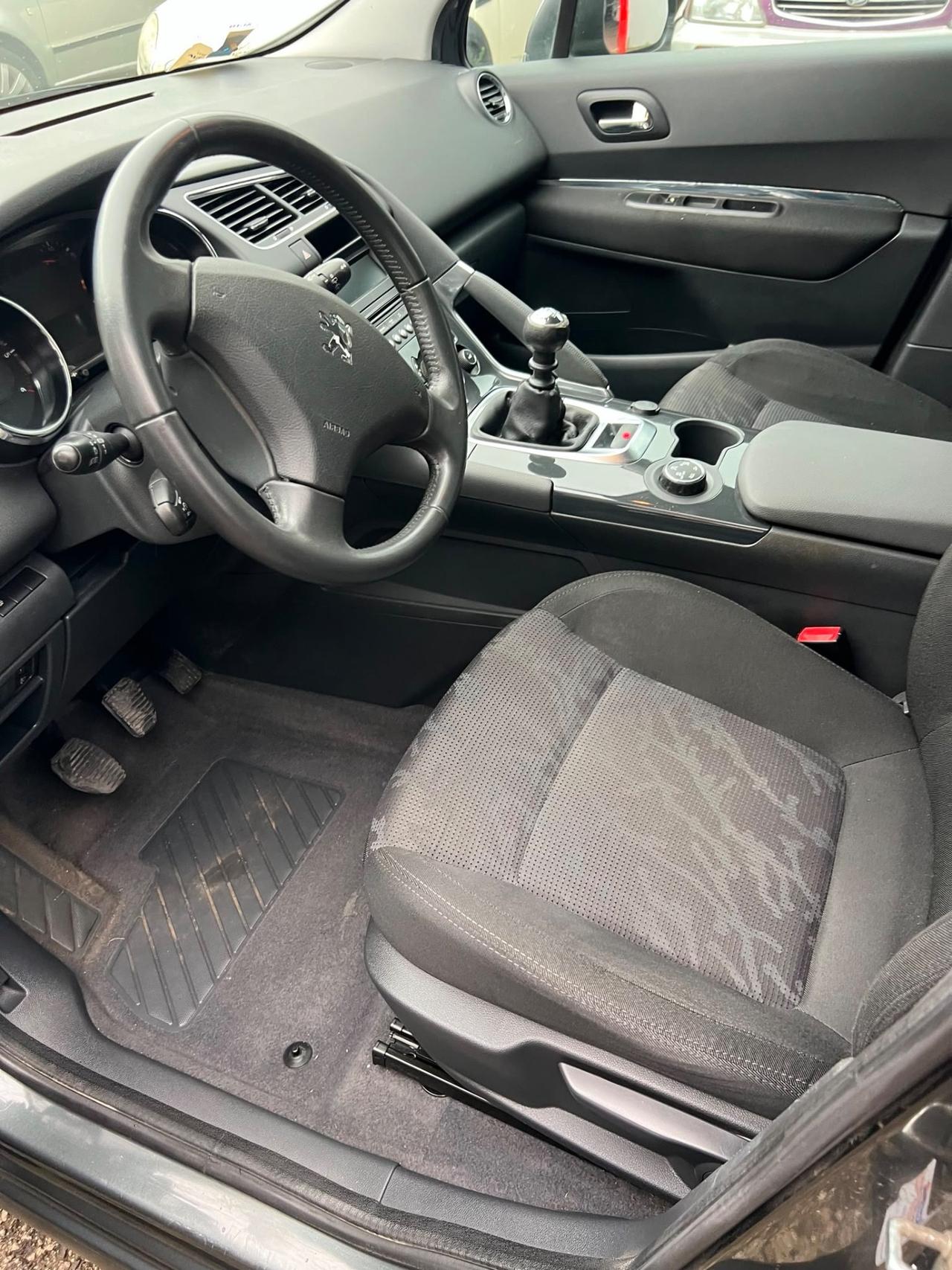 Peugeot 3008 1.6 HDi 110CV Business