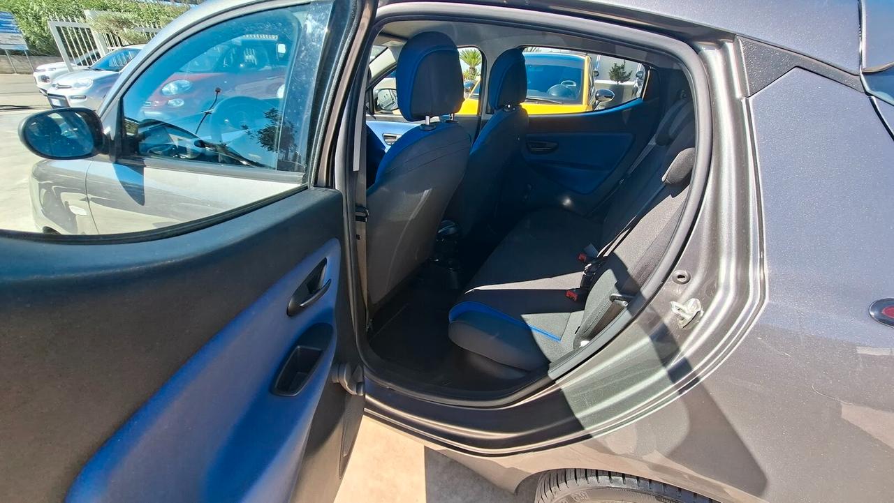 Lancia Ypsilon 1.2 69 CV 5 porte 2017