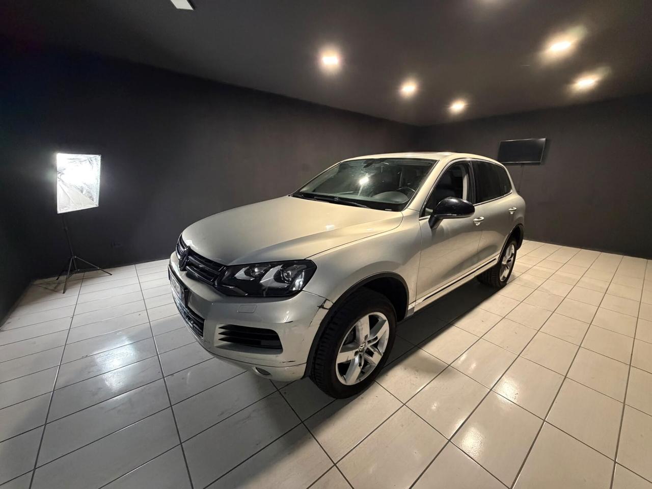 VOLKSWAGEN TOUAREG DEL 2015 3.0 V6 4X4 AUTOMATICA SUPERFULL