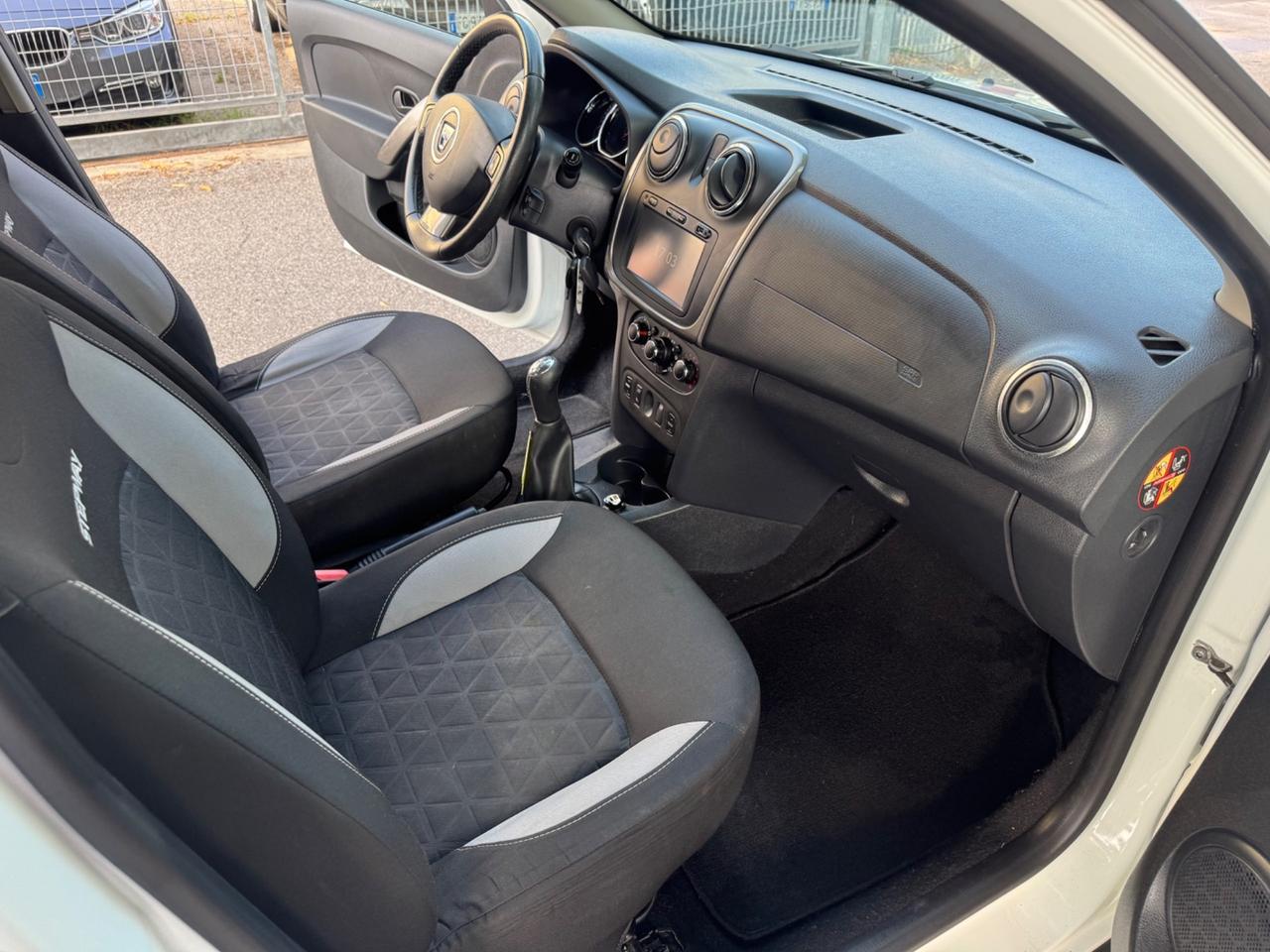 Dacia Sandero Stepway 1.5 dCi 90CV SeS garanzia 12 m