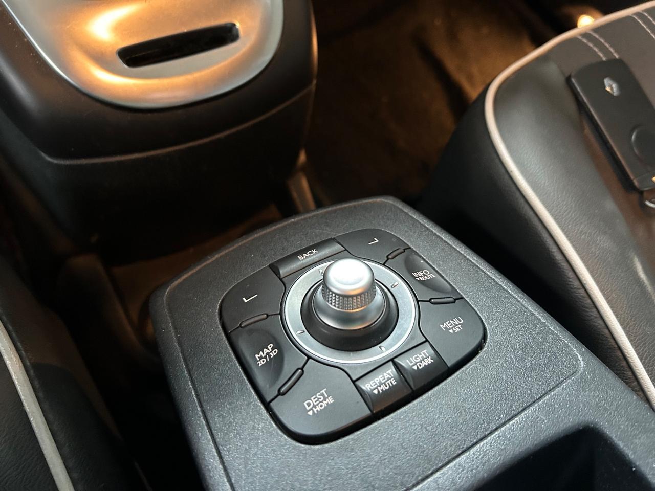 Renault Scenic 1.5 110CV 7 POSTI