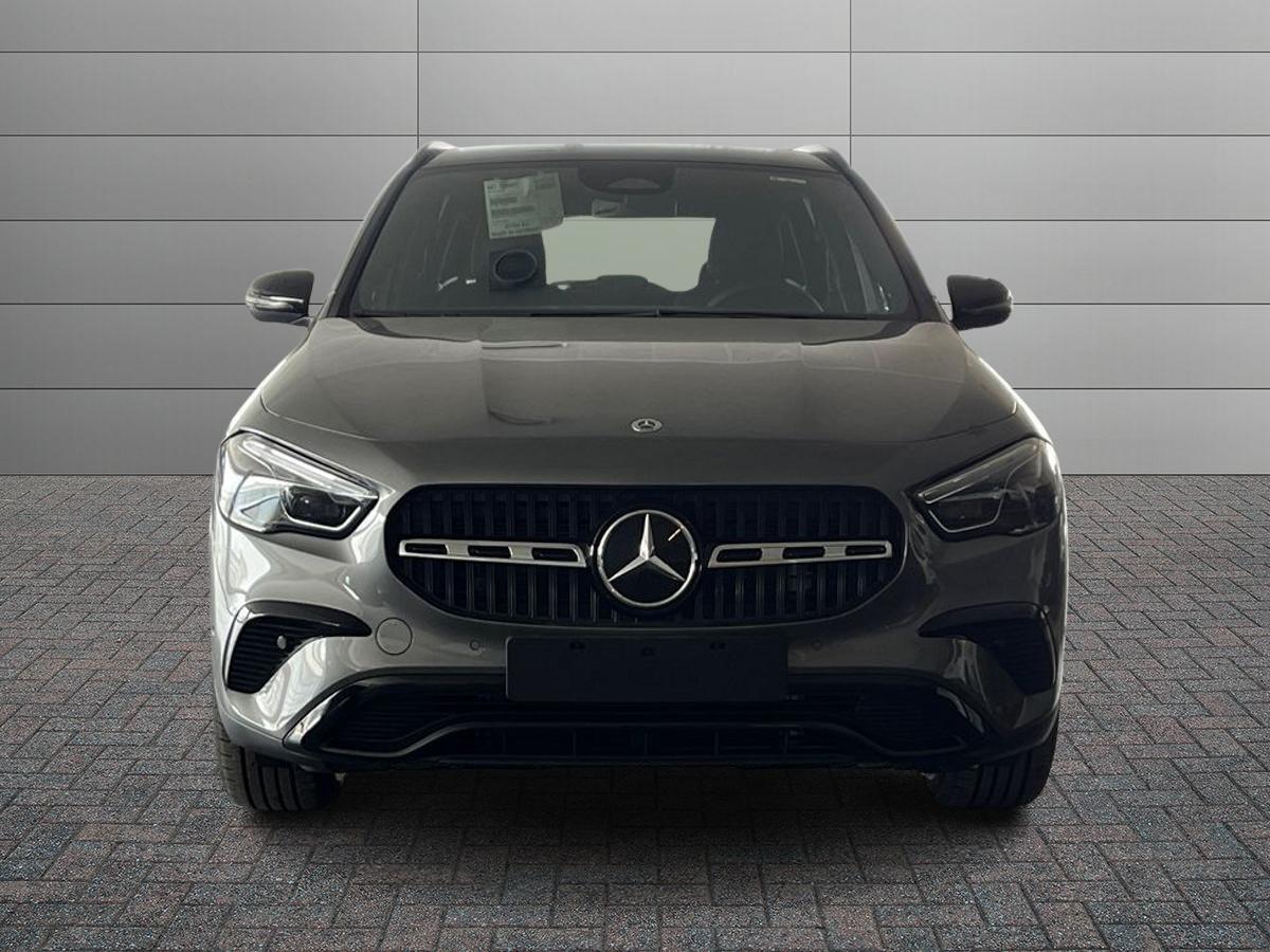 Mercedes-Benz GLA 200 d automatic