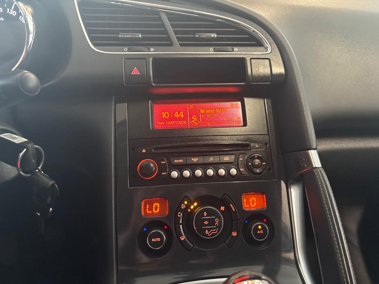 Peugeot 3008 1.6 HDi Business