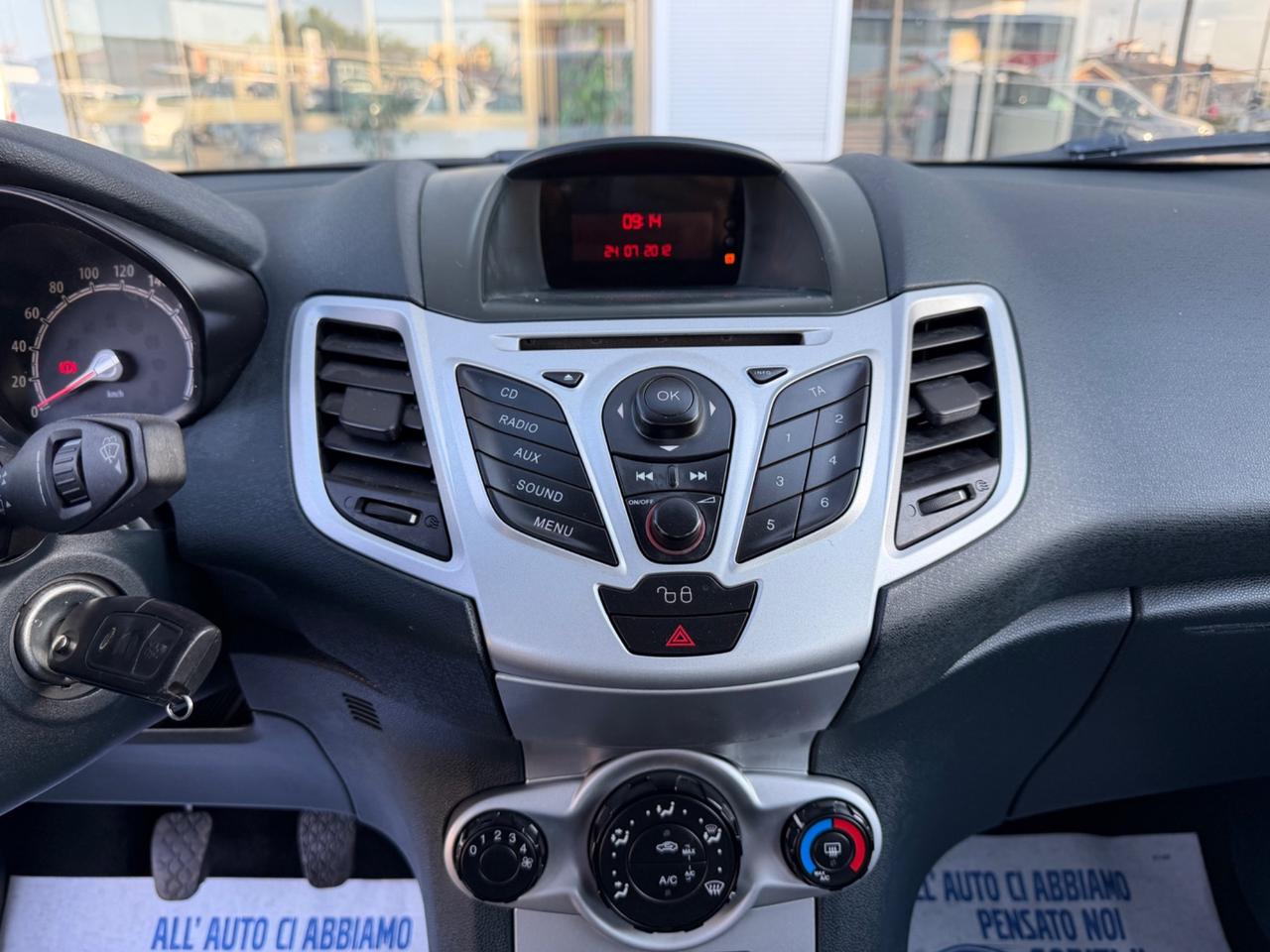 Ford Fiesta Ikon 1.4 TDCi 70CV 5 porte