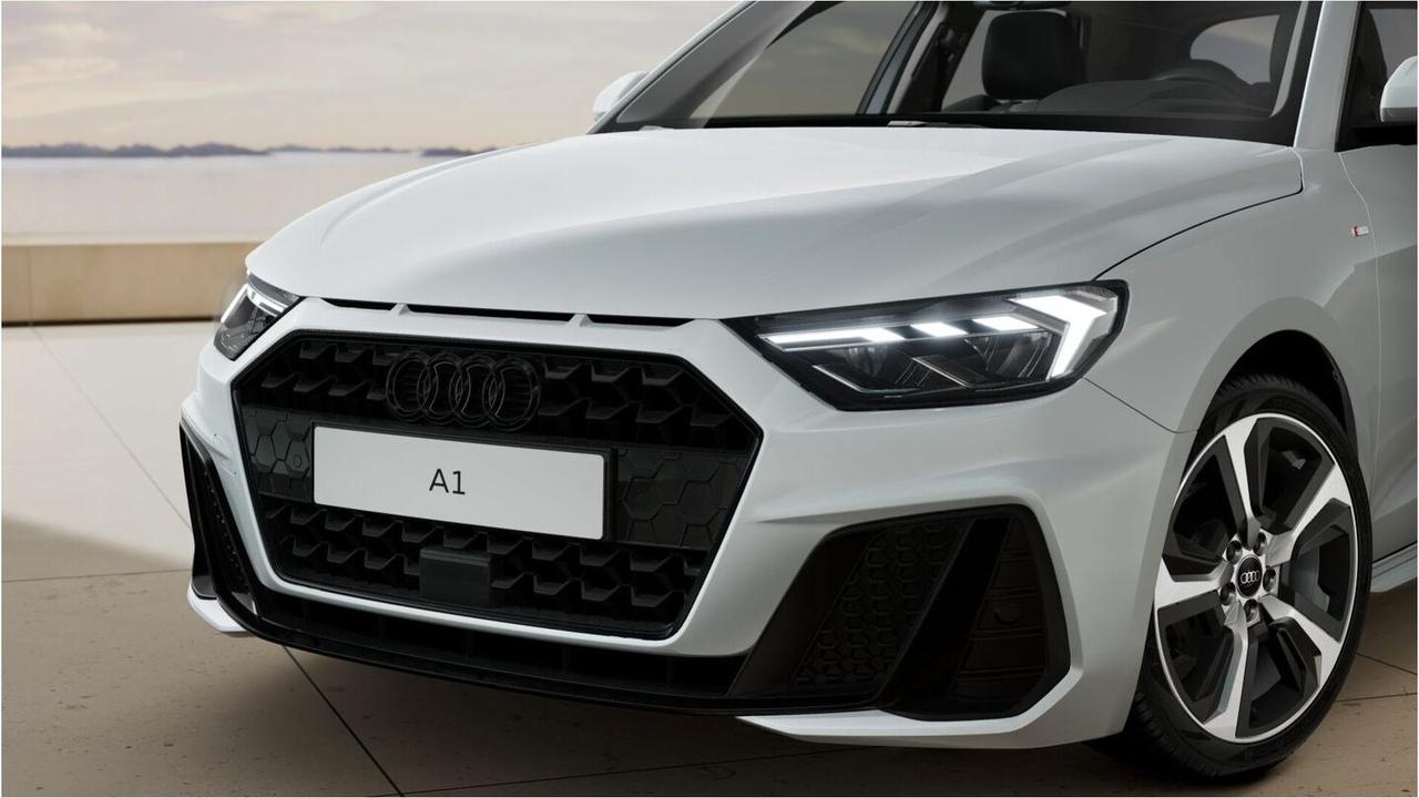 Audi A1 25 Sportback S line edition MY25 C17" Camera LED