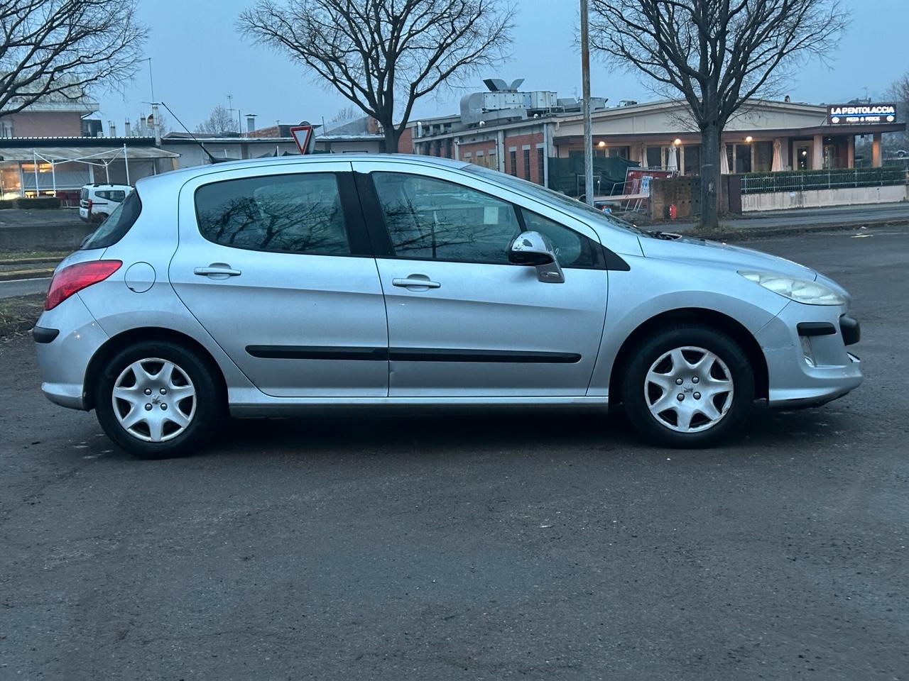 Peugeot 308 1.4 VTi 95CV 5p. Premium