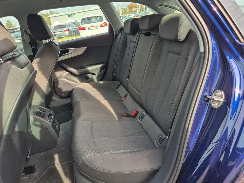 Audi A4 A4 Avant 35 TDI/163 CV S tronic Business Advanced