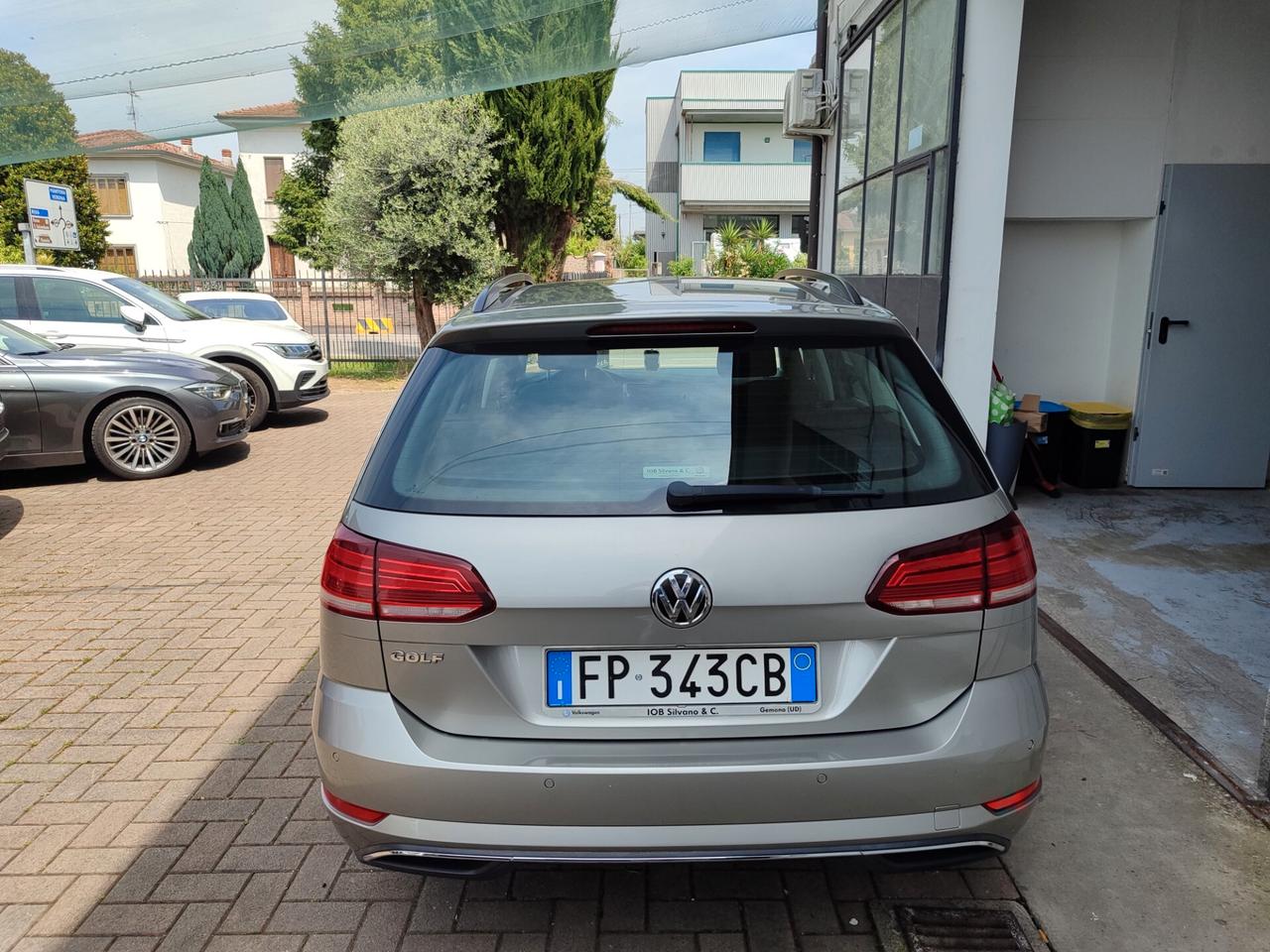 Volkswagen Golf Variant 1.6 TDI 115 CV DSG Business BlueMotion Tech.