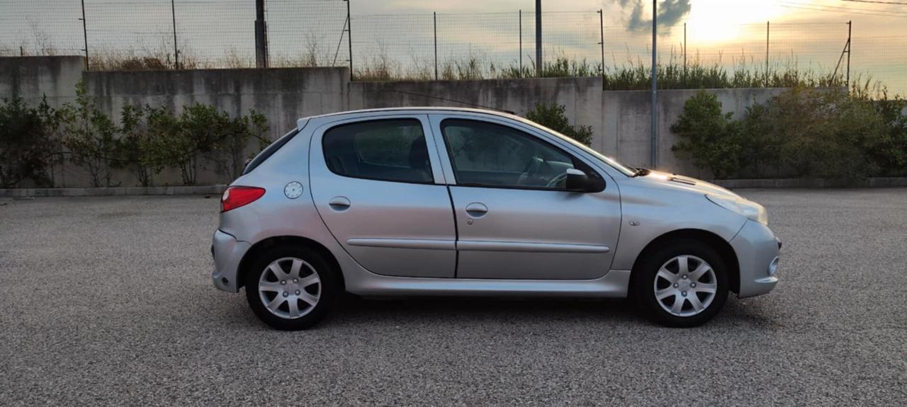Peugeot 206 Plus 1.1 60CV 5p. Energie GPL