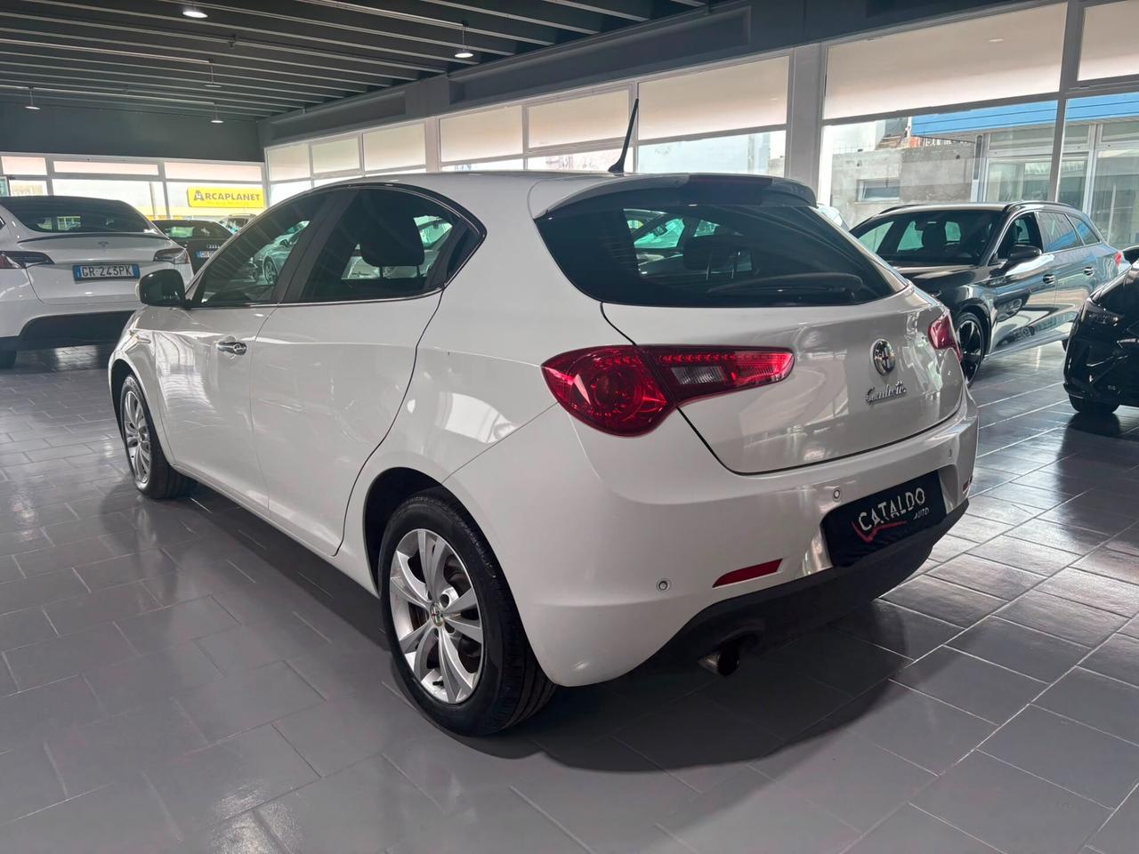 Alfa Romeo Giulietta 1.6 JTDm-2 105 CV Progression