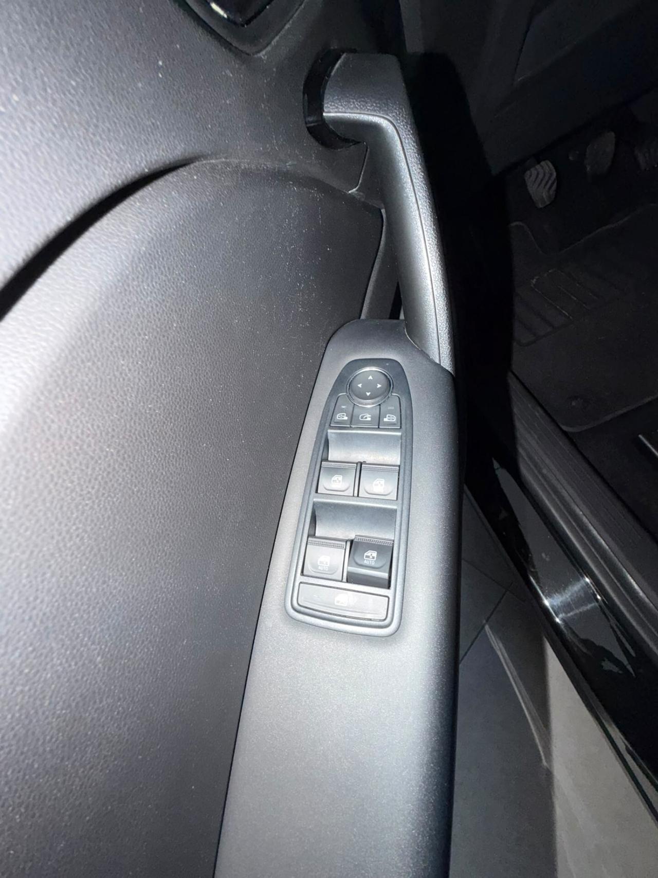 Renault Captur Blue dCi 95 CV Intens