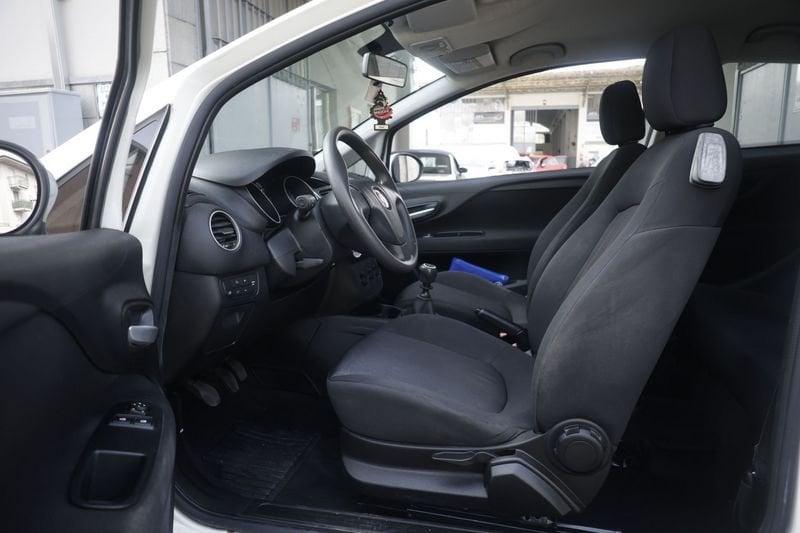 FIAT Punto FIAT Punto 1.4 8V 3 porte Natural Power Easy Unicoproprietario