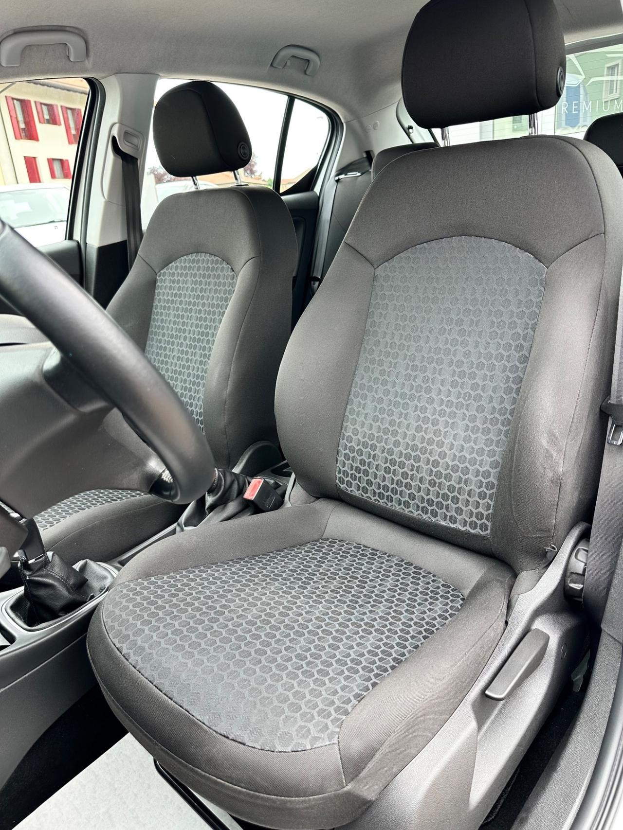 Opel Corsa 1.2Bz 69Cv 5p - Neopatentati