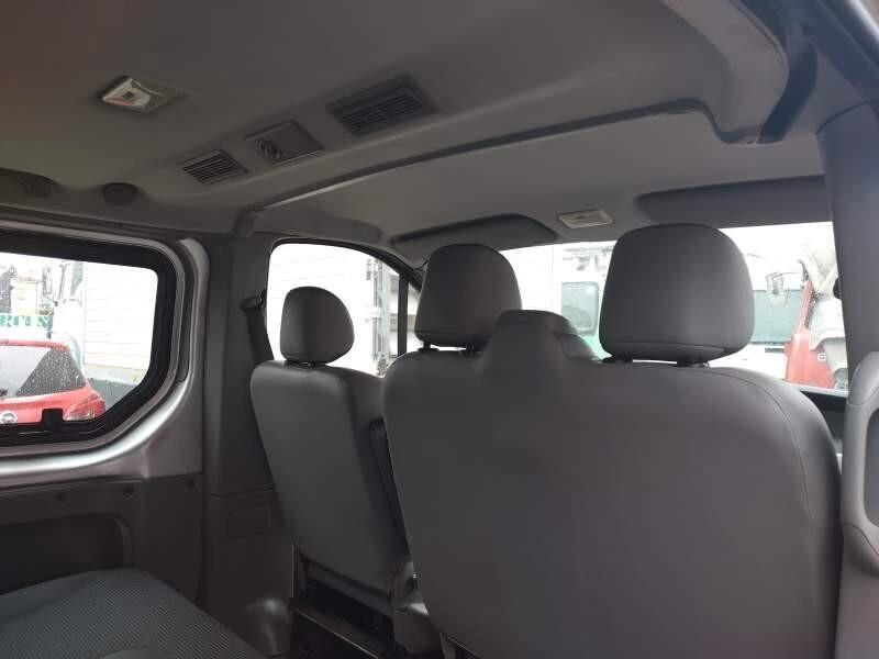 Opel Vivaro 29 2.0 CDTI 120CV 9 POSTI Furgone Vetrato Fap