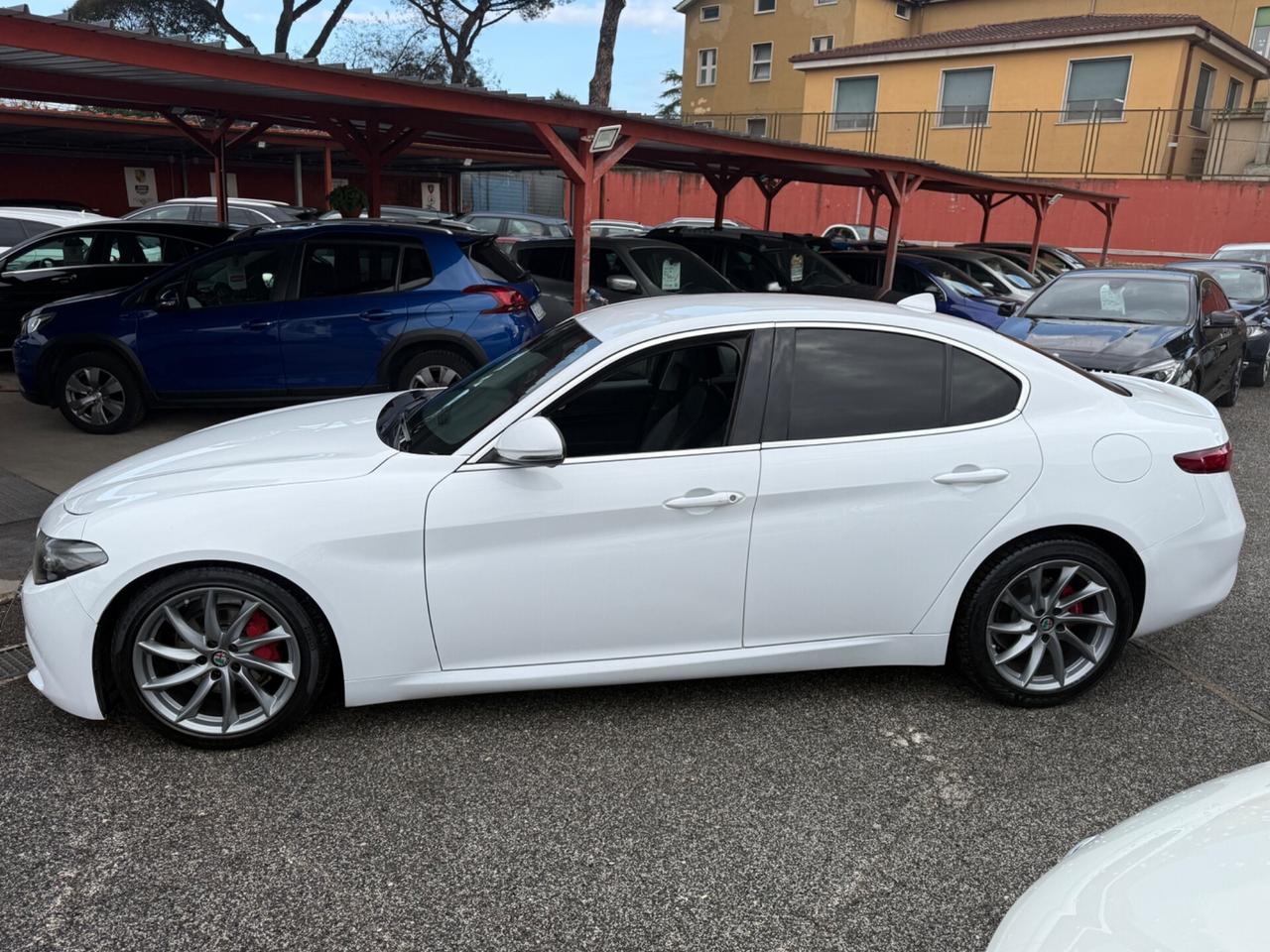 Giulia 2.2 180 CV/sport /rate/permute/E6
