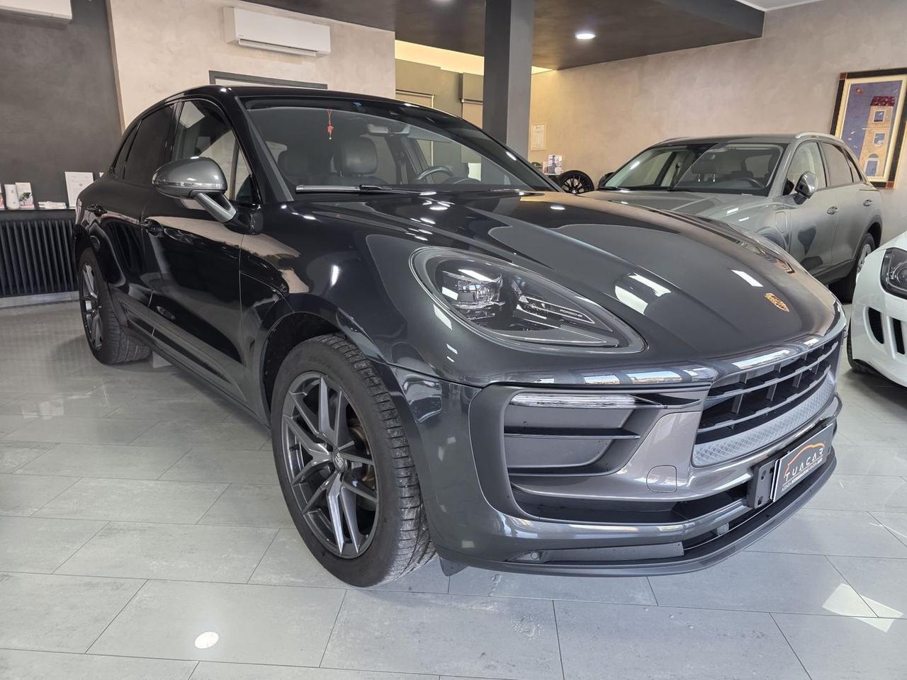 Porsche Macan T 2.0 FULL TETTO PASM TAGLIAND #7511