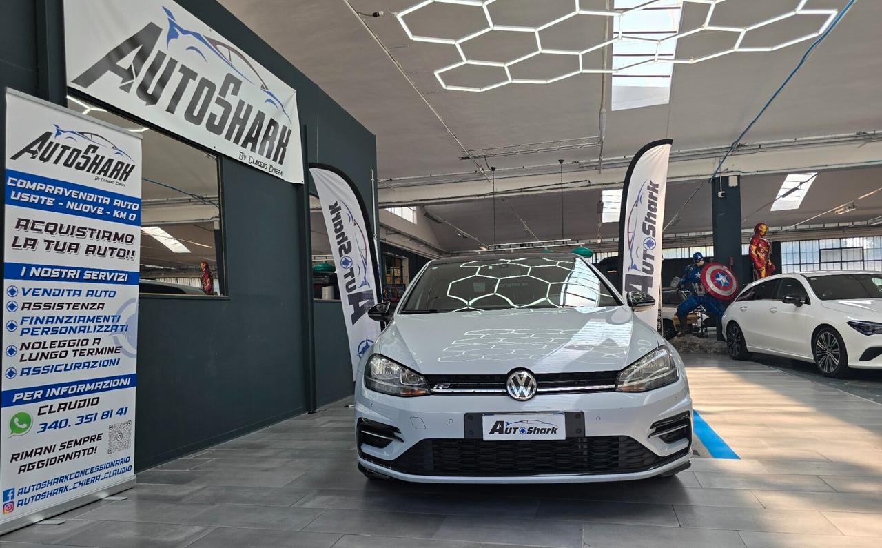 VOLKSWAGEN GOLF R-Line 2.0 TDI DSG 150CV 5p. SPORT
