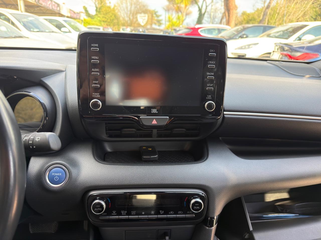 Toyota Yaris 1.5 Hybrid 5 porte Lounge