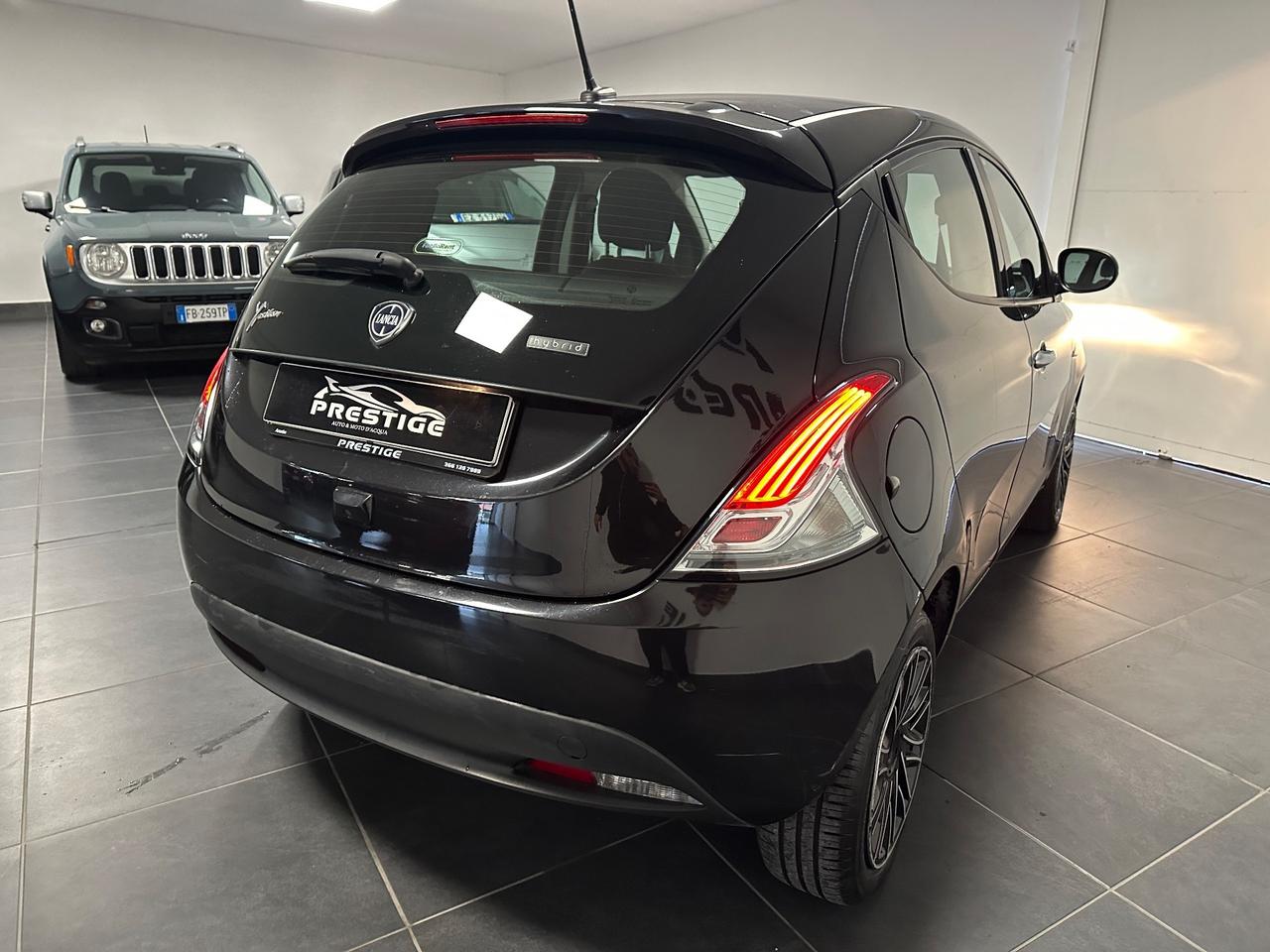 LANCIA YPSILON 1.0 HYBRID 69CV PRONTA CONSEGNA GARANZIA