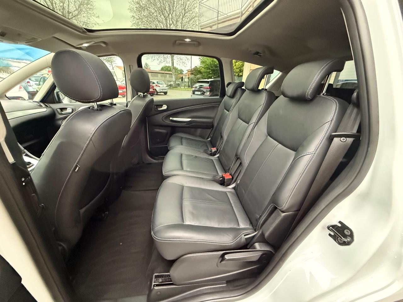 Ford S-Max 2.0 TDCi 163CV - 7 Posti