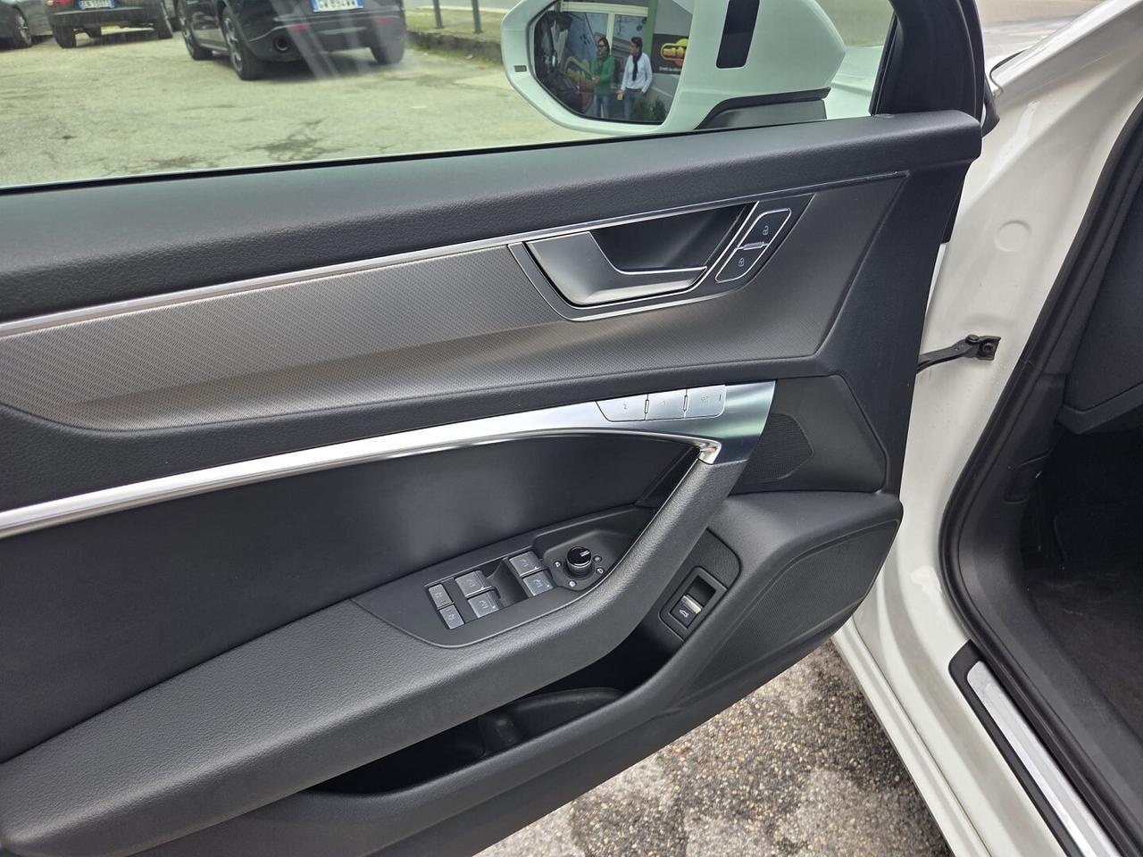 AUDI A6 AVANT 35TDI HYBRID BIANCO PERLA