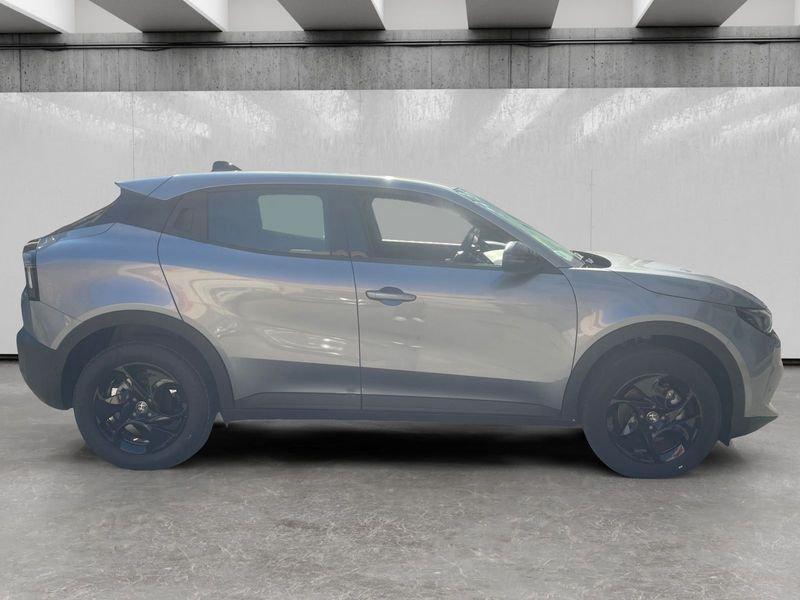 Alfa Romeo Junior 1.2 ibrida 145cv edct6