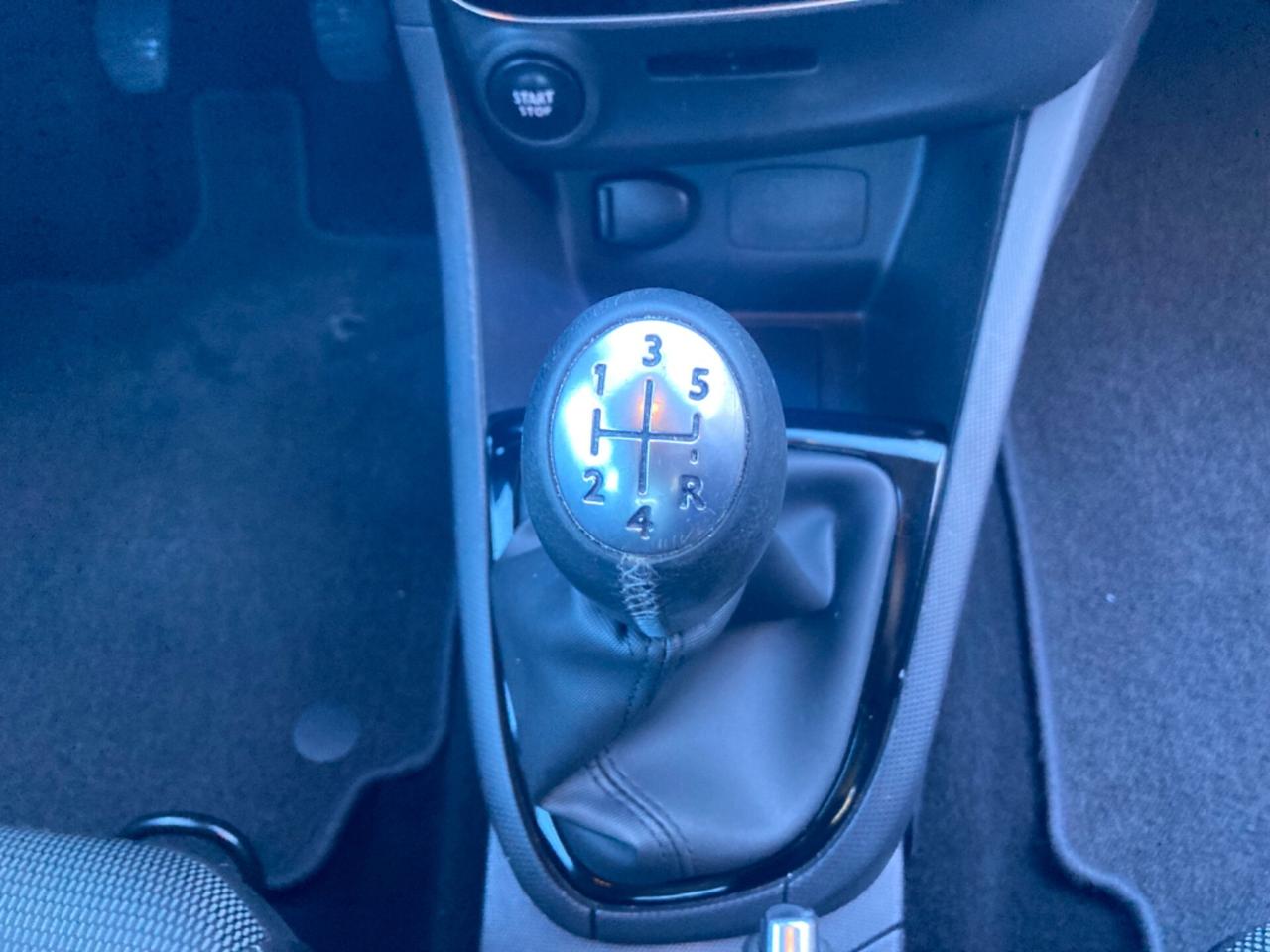 RENAULT CLIO 1.5 DCI (PROPRIETARIO UNICO)