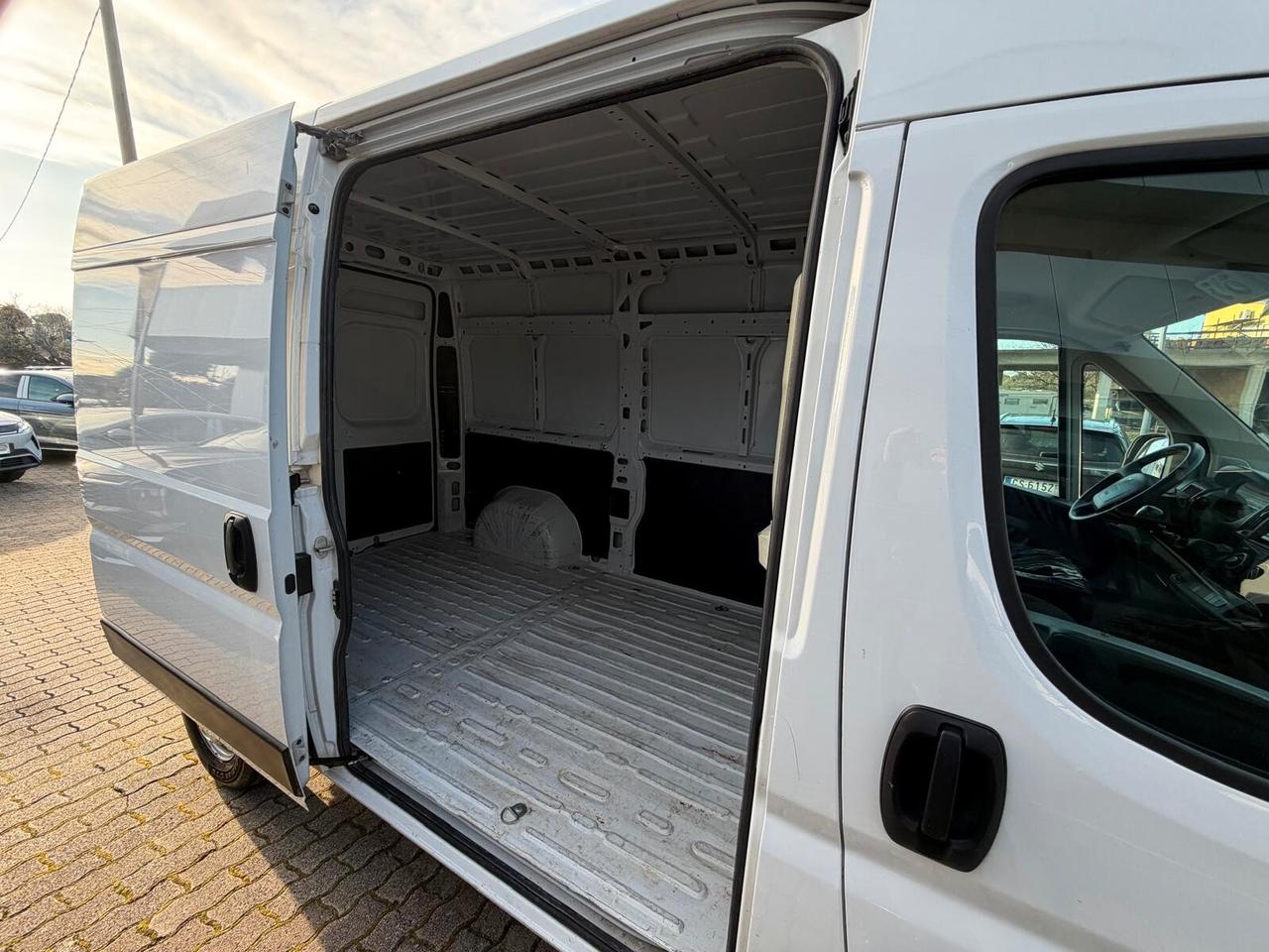 Peugeot Boxer 2.2 140cv PM-TM - ok neopatentati -