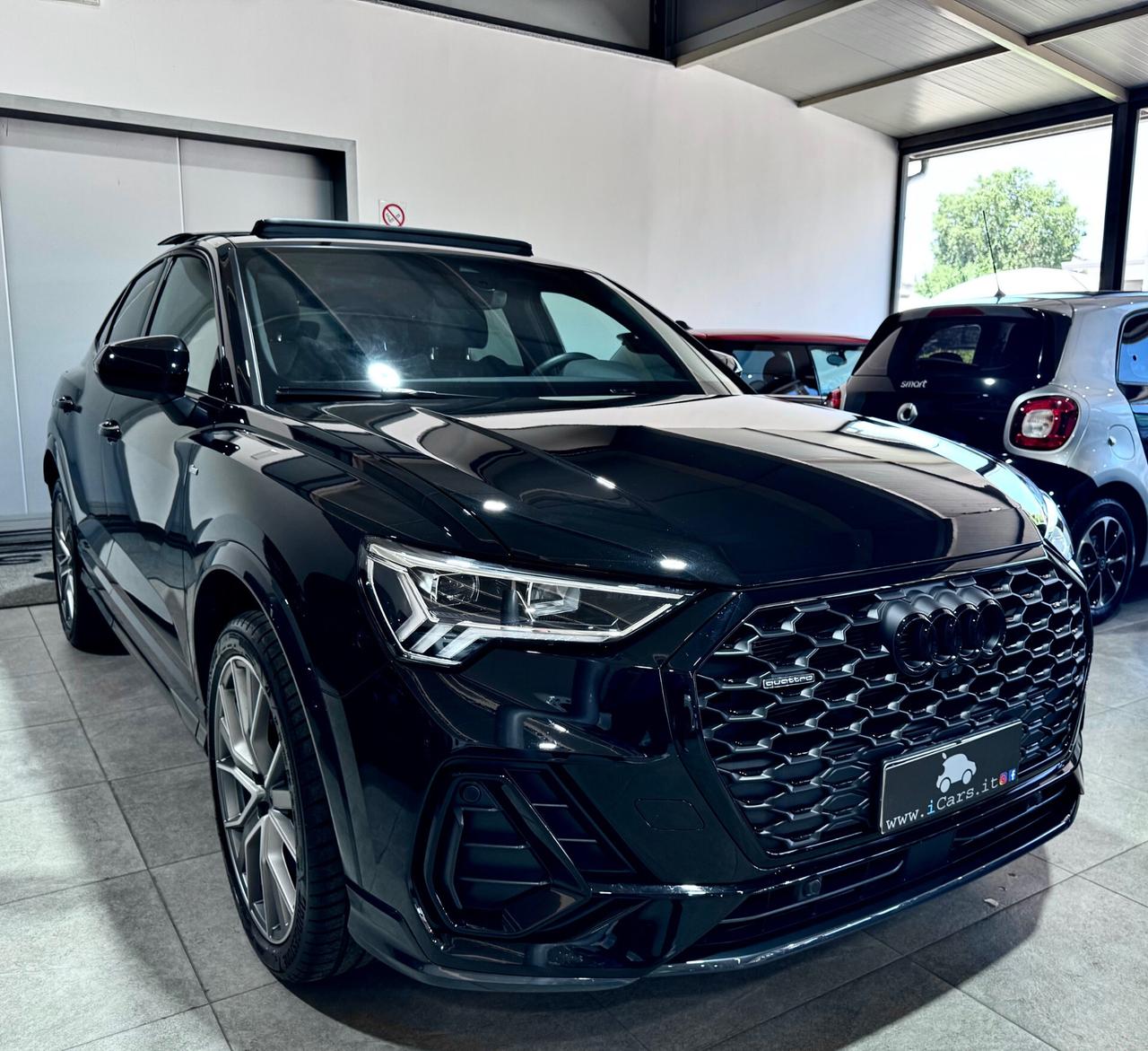 Audi Q3 40 2.0 TDI 193CV Quattro S-Line Identity Black