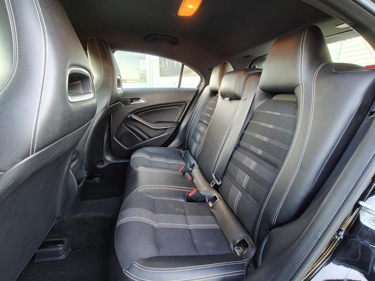 Mercedes-benz A 180 d Automatic Sport - 2017