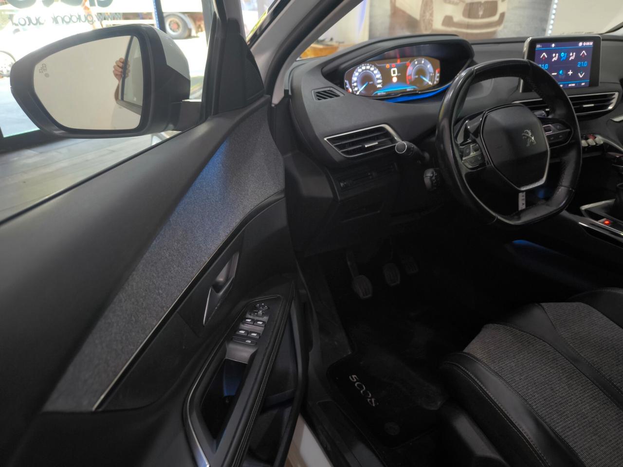 Peugeot 5008 BlueHDi 120 S&S Allure
