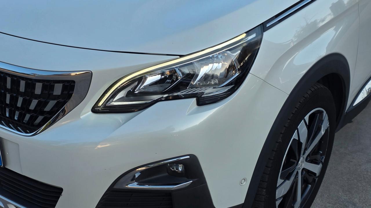 Peugeot 3008 BlueHDi 120 S&S Allure