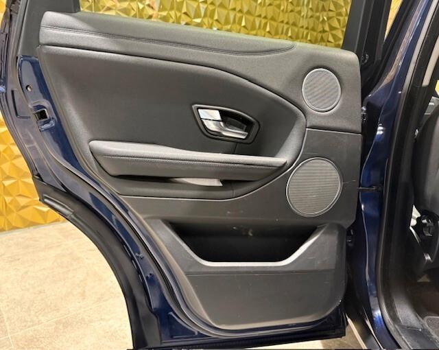 Land Rover Range Evoque 2.0 TD4 150 CV 5p. Pure