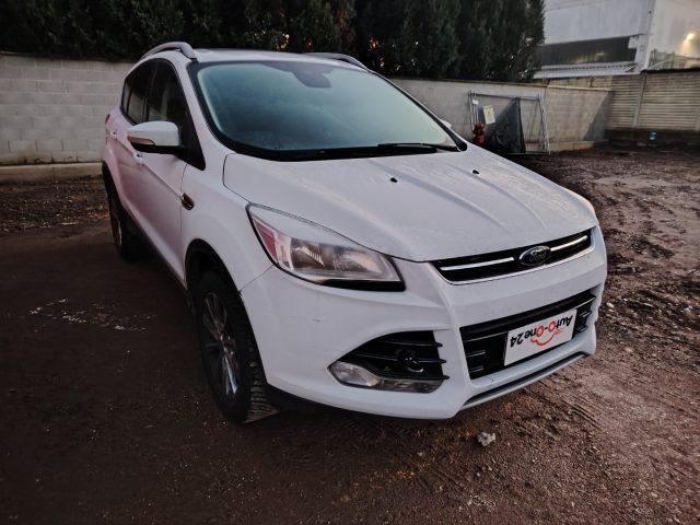 FORD Kuga 2.0 TDCI 150 CV 4WD S&S Titanium Business