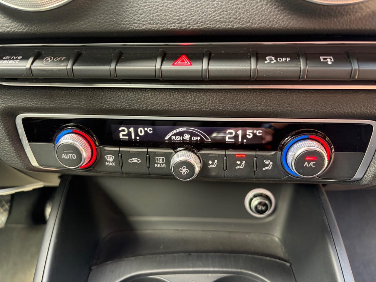 AUDI A3 SPB 1.6 TDI S TRONIC SPORT “MANIACALE”