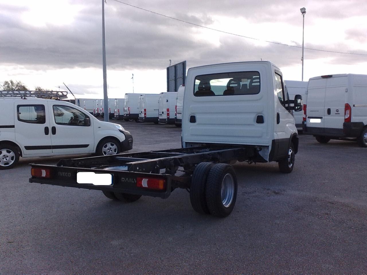 Iveco Daily 35c18 3000cc TELAIO - 2022